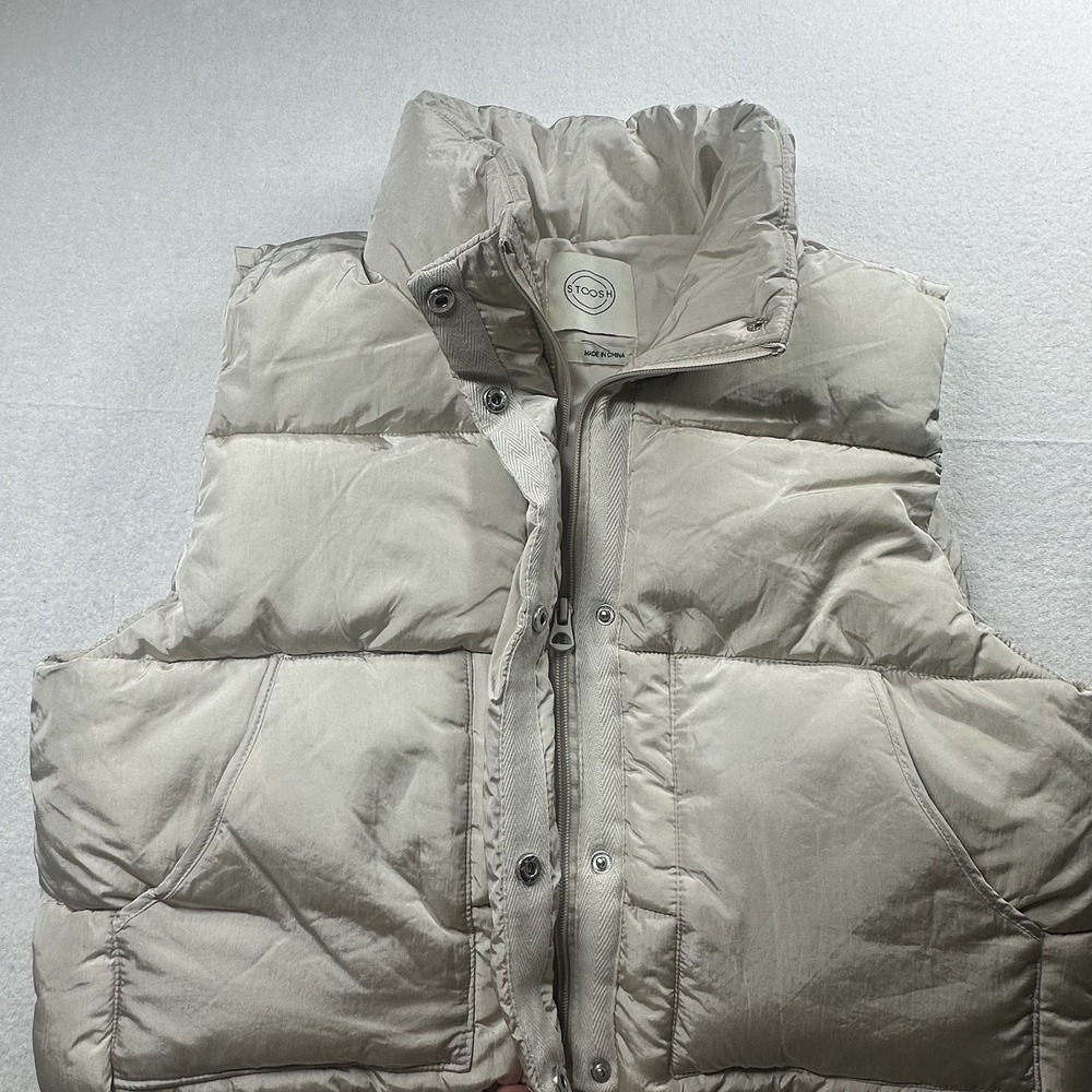 Stoosh Down Puffer Vest Women's Size‎ L Tan Cream Quilted Zip Lightweight